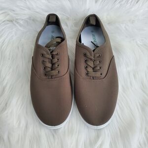 Ardene Ortholite Eco LT Sneakers Memory Foam (9) NWOT